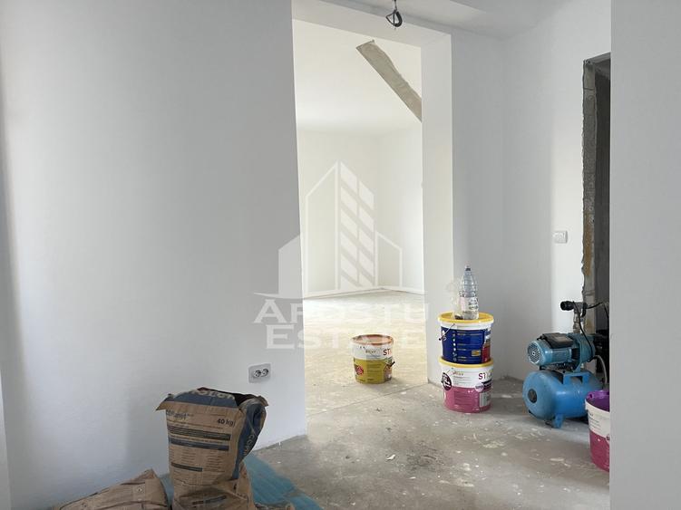 Casa individuala cu 4 camere, de vanzare, P+E, in Giarmata Vii