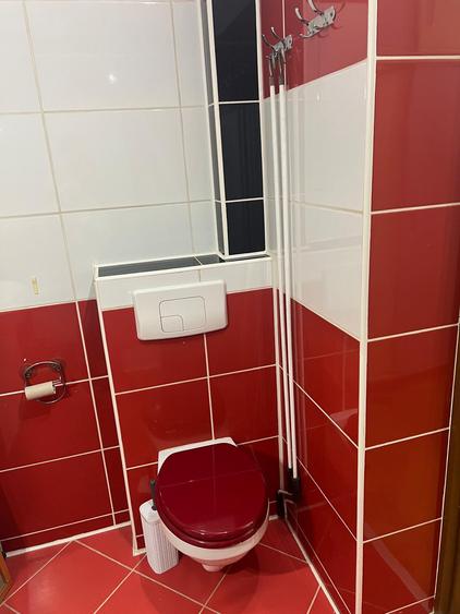 Inchiriez apartament 3 uta ared