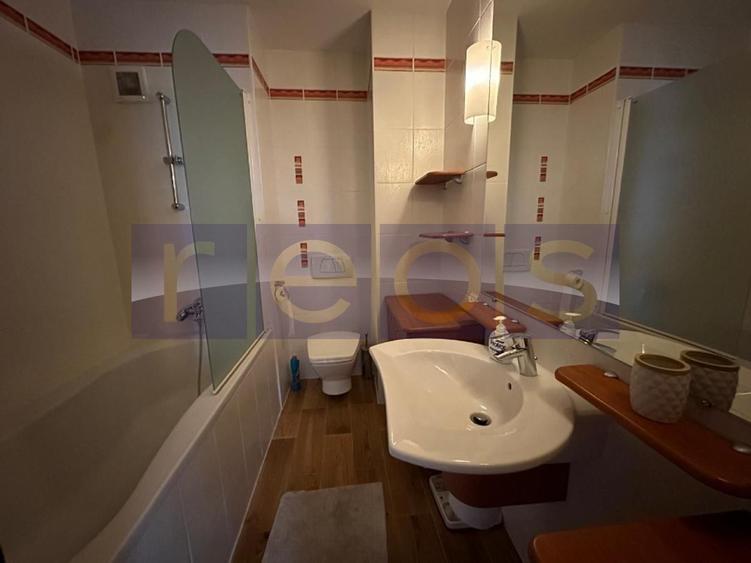 VANZARE 3 CAMERE SEMIDECOMANDAT -PRIMAVERII