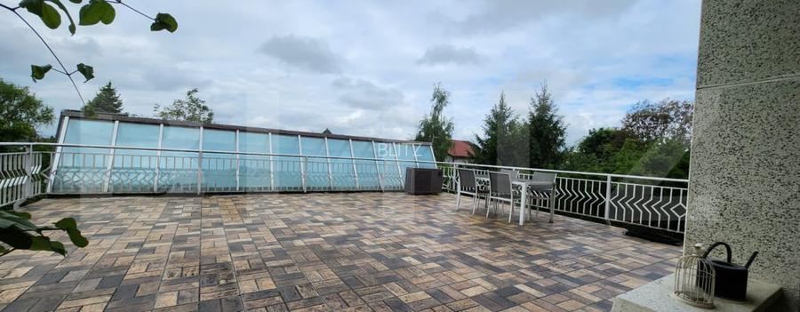 Casa  la Platoul Cornesti cu 12 camere cu Piscina Interioara - 12