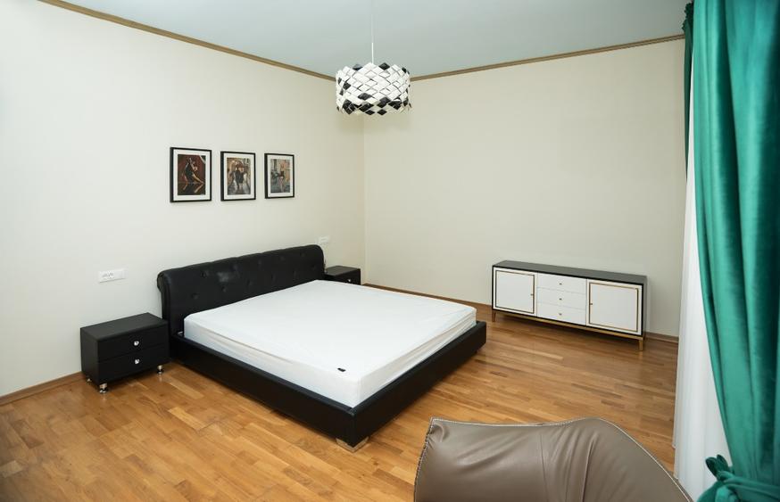 Apartament central STAR renovat complect de 74 m