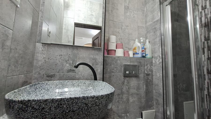 De inchiriat apartament 3 camere, Tg. Mures, Ultracentral