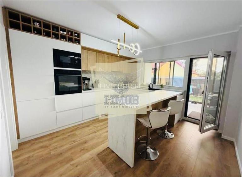 Casa individuala  mderna cu 4 camere terasa inchisa 2 bai - 8