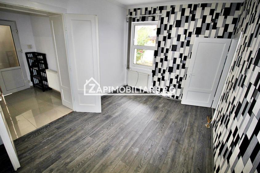 Spatiu birouri 4 camere, 2 băi,100 mp. zona centrală