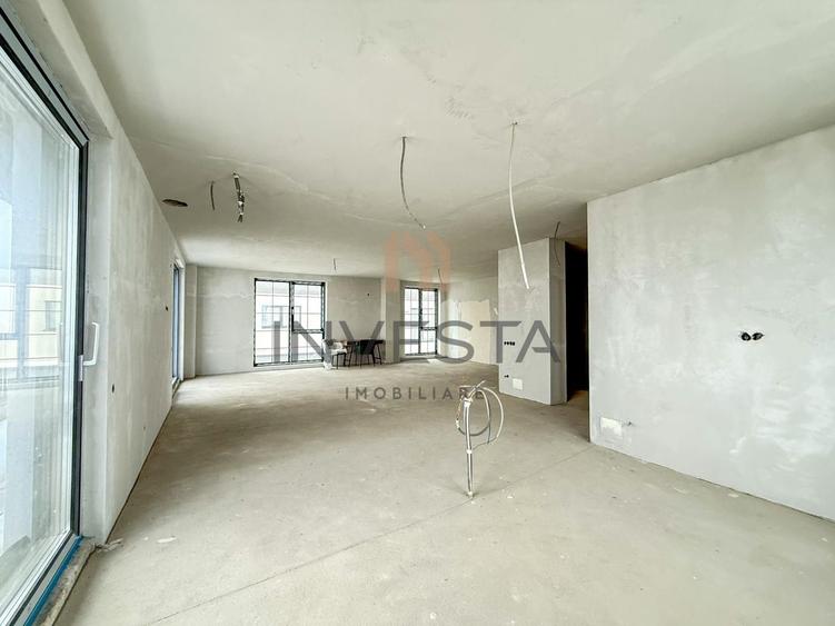 Apartament 148 mp utili + 150 mp terasa + 250 mp cota teren! Cu CF!