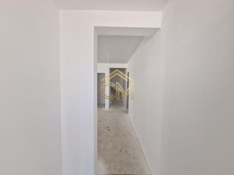 Quadruplex 4 Camere / 82MPU / Terasa / 170MP Curte