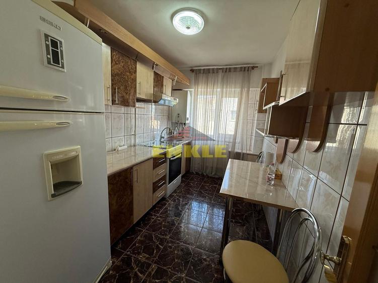 Apartament 3 camere decomandat – Zona Primăverii