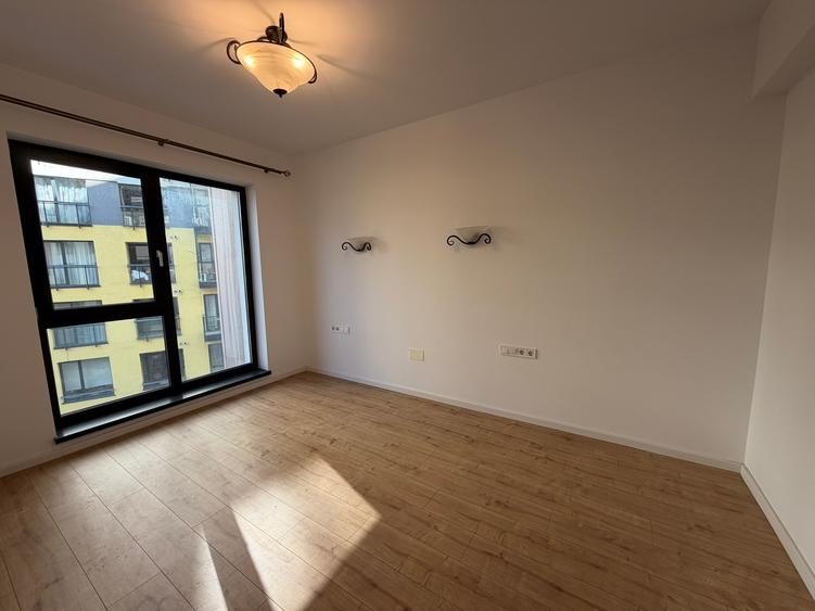 Inchiriere apartament 2 camere nemobilat in Cosmopolit Magnolia Brasov