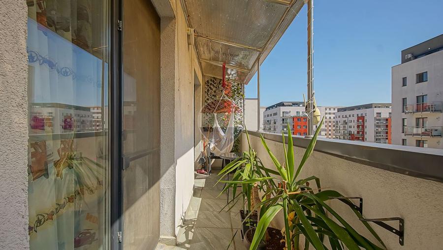 Apartament 3 camere Maurer Tractorul Balcon generos, Parcare și Boxă
