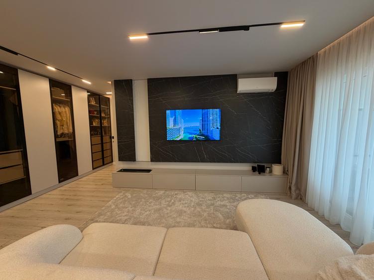 Apartament cu vedere la lac în GranVia Lake,mobilat complet,parcare inclusă