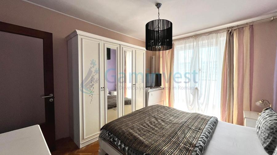 Apartament de inchiriat in Oradea, cu 4 camere, Bl. Dacia
