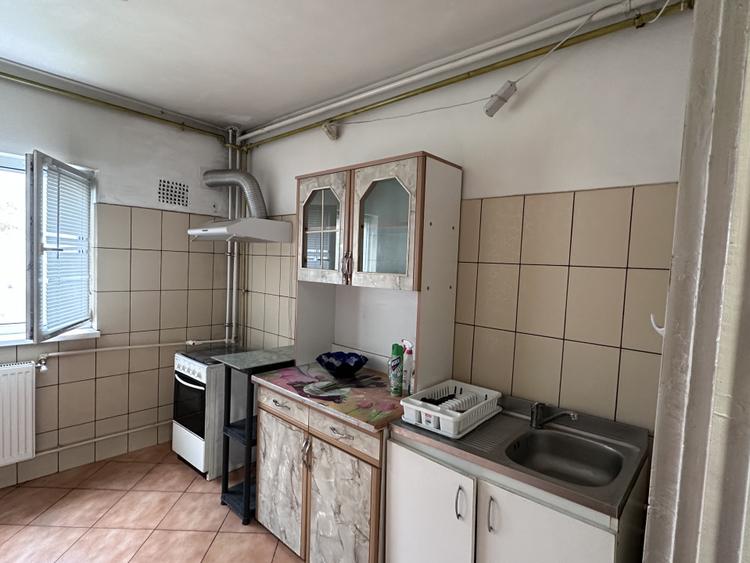 Apartament 2 Camere | Nasaud | Etaj 1 | 2 Balcoane | Pret Negociabil |
