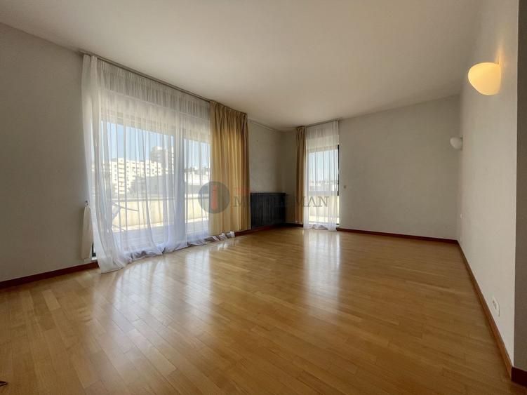 Penthouse cu 3 dormitoare si living generos in Dorobanti Capitale
