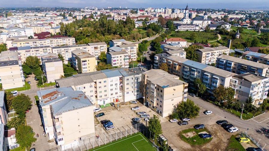 Spațiu comercial 159 mp intrare Strand lângă Aqua Park