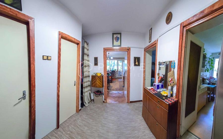 Apartament spațios cu 3 camere, decomandat – Zona 7 Noiembrie / UMFST