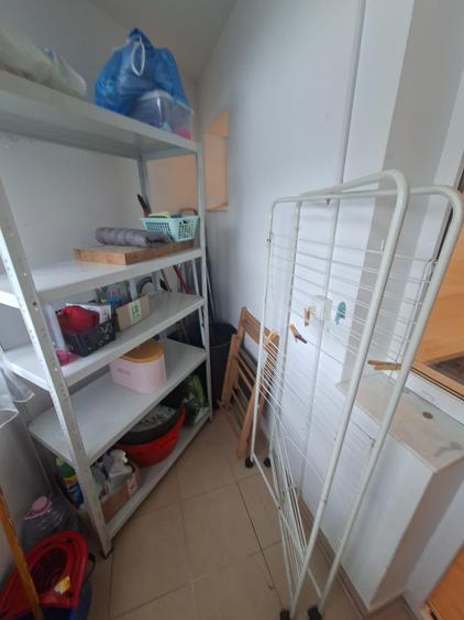 Apartament cu 2 camere decomandat, etajul 3/4, zona Canta