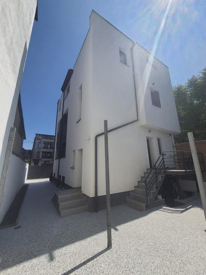 Domenii, casa D+P+1+M la prima închiriere