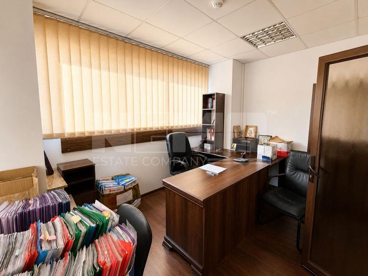 Spațiu birouri de închiriat | Ultracentral | 700 €/lună
