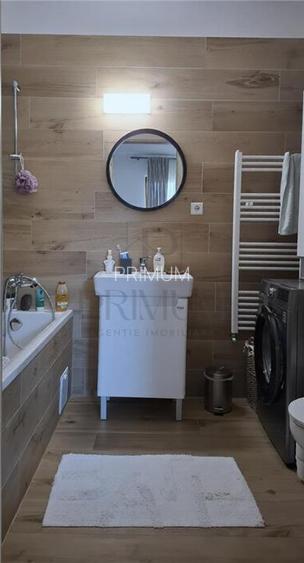 TORONTALULUI - 3 CAM - PENTHOUSE - 2 BAI - 2 TERASE - LOC PARCARE - LIFT || - 8