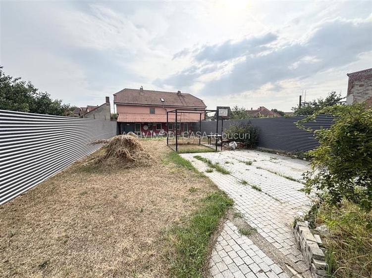 Casa spatioasa si bine compartimentata in Cantemir– locatie excelenta - 21