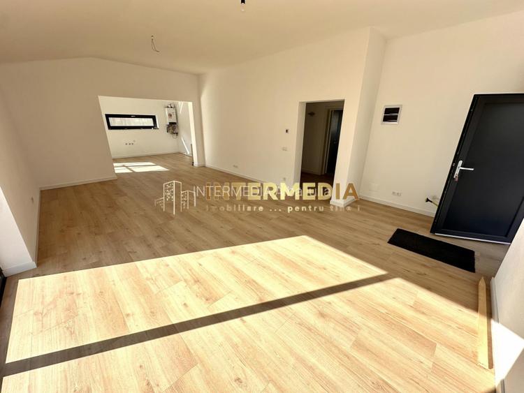 CASA NOUA I 90 MP I FINISATA LA CHEIE I ASFALT I TOATE UTILITATILE I