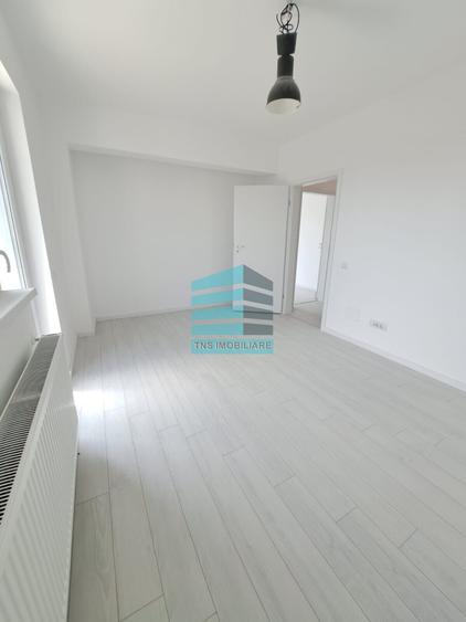 4 Camere 154 Mp Terasa 51Mp Boutique,Parcare,Metrou Nicolae Teclu