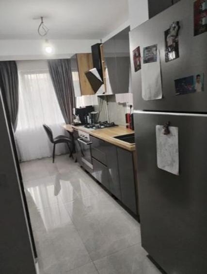 Apartament de 3 Camere,Salajan,bl.reabilitat,DECOMANDAT,Amenajat,mobilat,Liber