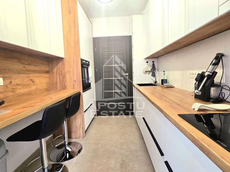 Apartament 3 camere cu loc de parcare Adora Park