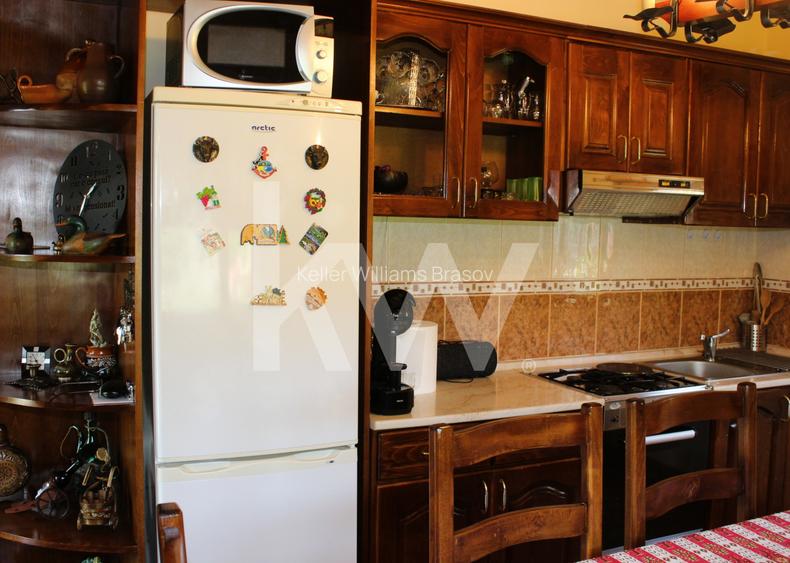 Casa noua+Casa batraneasca,Teren 7800 mp cu livada de 400 pruni, Comision 0% - 7