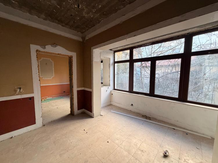 Clădire multifuncțională de vânzare – Autorizatie Constructie