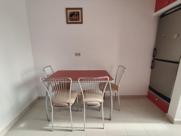 APARTAMENT 3 CAMERE SIMION BARNUTIU