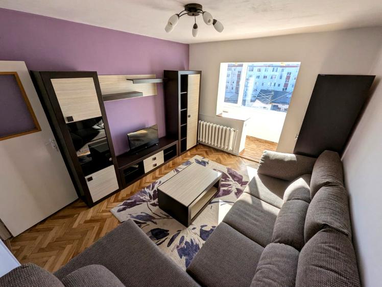 Apartament 2 camere , 37mp , Dambul Rotund
