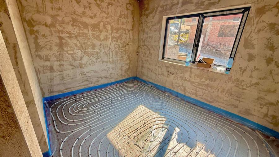 4 Camere, Bucătărie Separată, Grădină Generoasă – Duplex Modern, Zona Polus