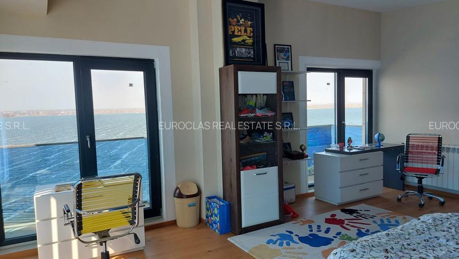 Unicat! Penthouse Mamaia Central - 690.000 euro(Cod E8) - 37
