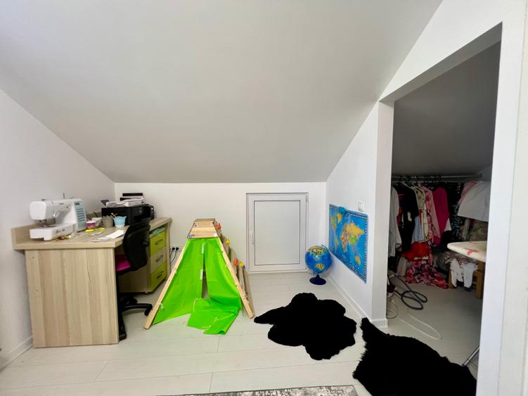 Casa individuala 500mp de teren de vanzare in Ciurbesti
