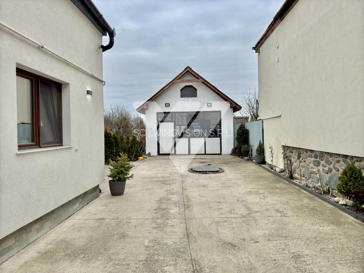 Casa individuala 6 camere 3 bai si teren 1115 mp in Sura Mica Sibiu - 12