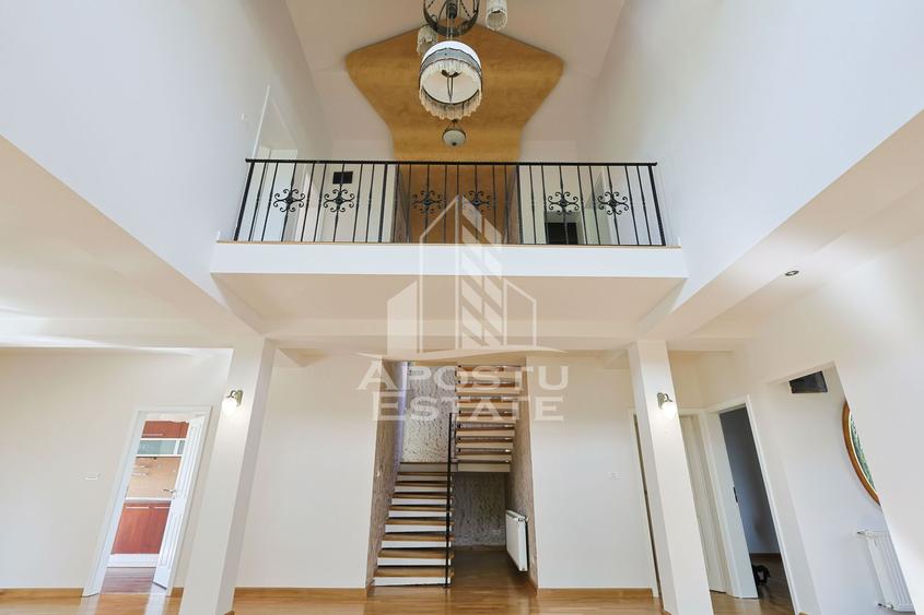 Casa moderna cu 6 camere in Dumbravita