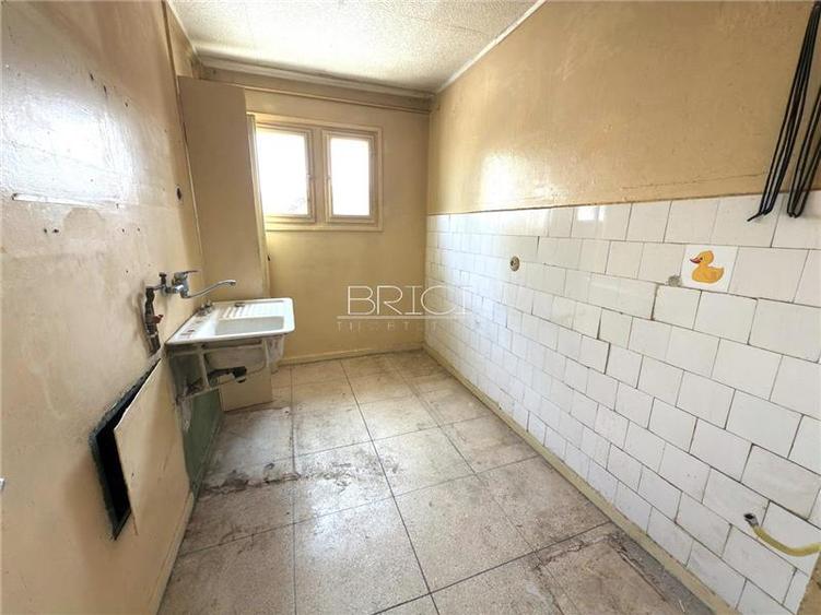 Apartament 2 camere, 43mp, Orientare S, Cal Bucuresti