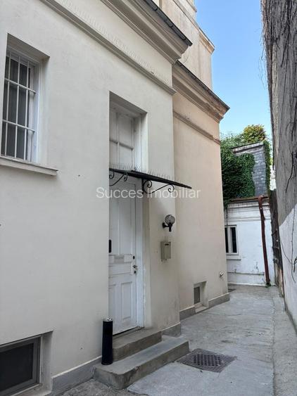 MÂNTULEASA | VILĂ EXCLUSIVISTĂ ÎN CENTRUL BUCUREȘTIULUI – 1.100.000 € - 41