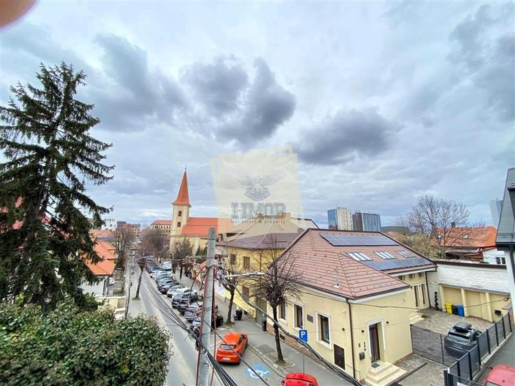 Studio premium CENTRAL | Terasa | Inchiriere flexibila (termen lung scurt)