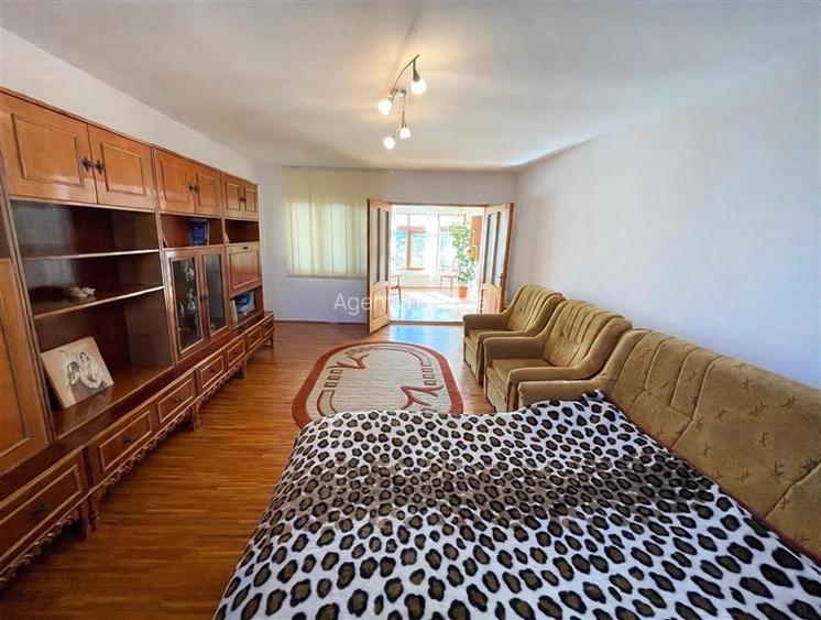 Casa de vanzare P+M zona centrala Tulcea - 18