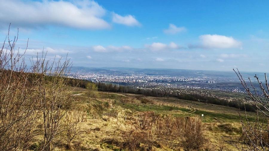 Teren intravilan de 2504 mp, font 21 m, panorama deosebita, Feleac