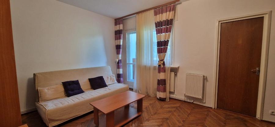 Garsonieră spațioasă, 41 mp, cu balcon incalzit amenajat ca birou – Bd Ferdinand
