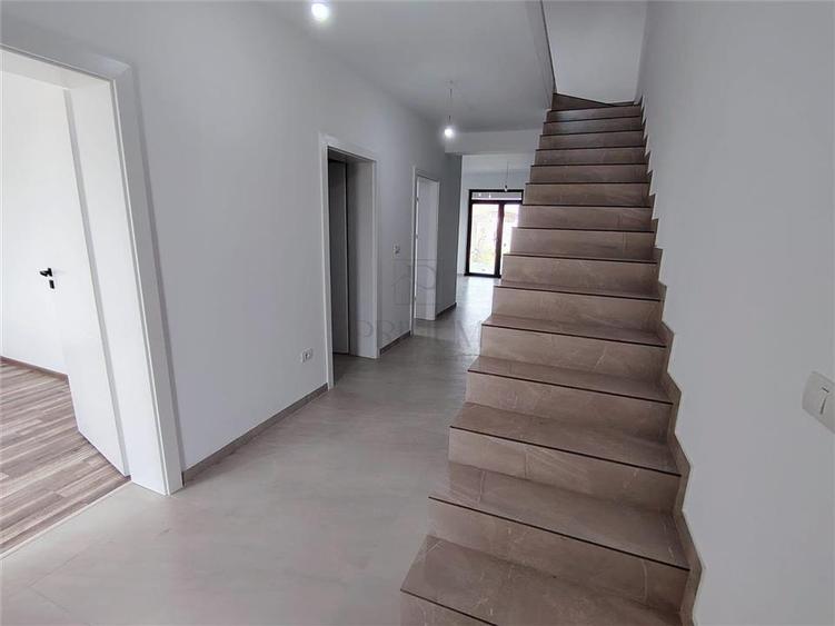 Duplex 4 camere - 130 mp utili - finisaje premium