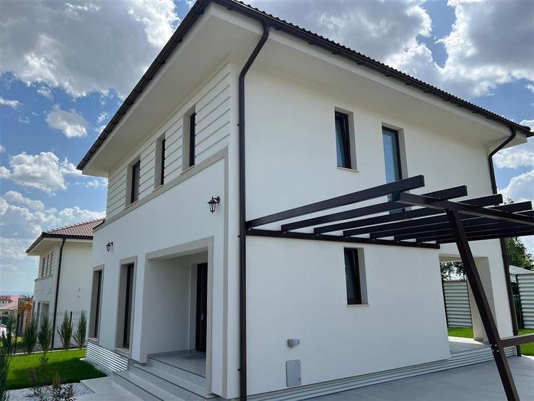 Casa Deosebita! cu 3 dormitoare! Zona Miron Costin