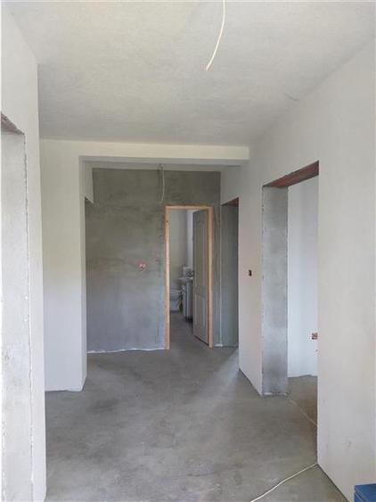 PRET REDUS!!! Casa parter cu pod mansardabil in Livada