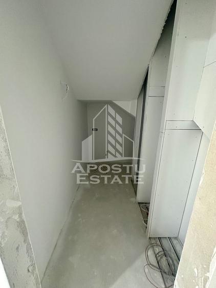 Duplex modern cu 4 camere in Giroc, vatra satului