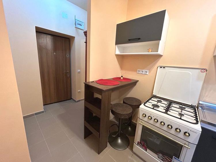 Garsoniera la casa zona Trei Stejari
