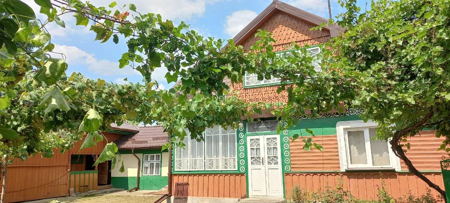 De vânzare: Casă bătrânească locuibilă imediat + 2200 mp teren  - 8