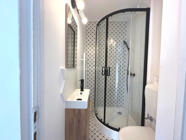 Inchiriere - Imobil cu curte - Rezidential/Birou/Centru educational - Floreasca - 24